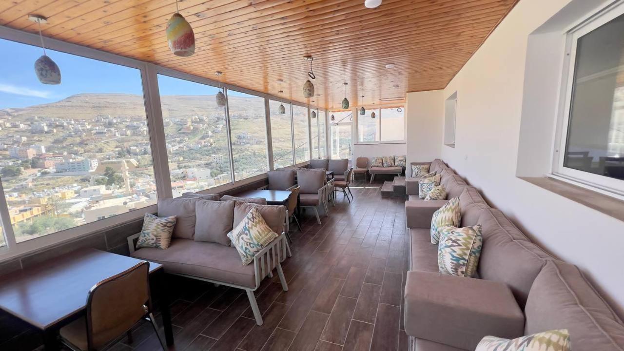 Beit Alshabaan Inn Wadi Musa Exterior foto